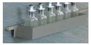 MULTI PURPOSE RACK + 6 NOS. GLASS OIL/VINEGAR/SAUCE DISPENERS -STAINLESS STEEL OPTIC / ACP IN WHITE / GLASS W485XD80XL90