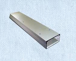 PURPORTED CABLE TRAY WITH COVER SIZE 150MMx50MMx2.5MTR COLOR WHITE