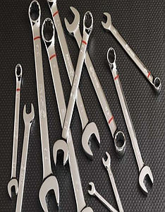 SPANNER