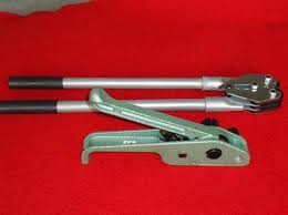 YBICO STEEL STRAP CUTTER 17 INCH (H-300X1)