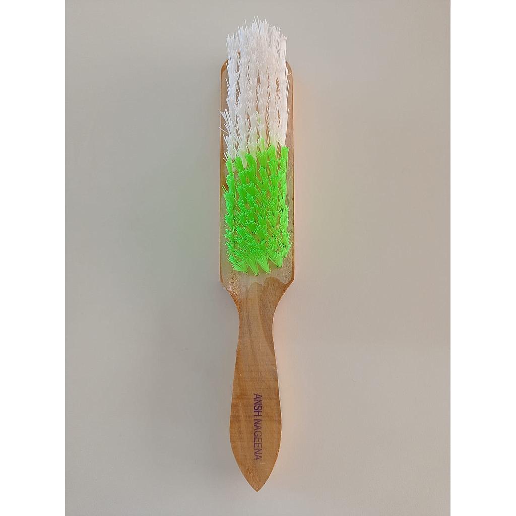 CARPET NYLON WOODEN HANDLE BRUSH HARD